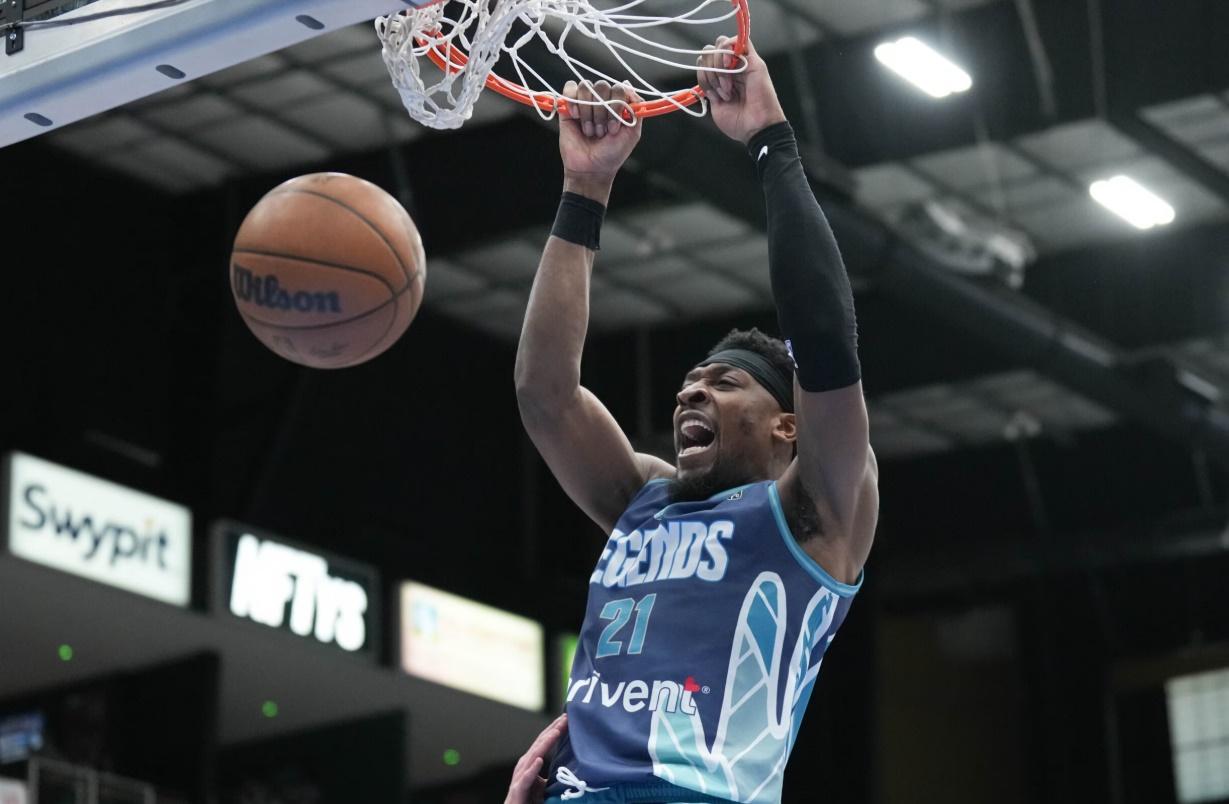 CO Basket'in Stratejik Hamlesi: Josh Nzeakor ile Potaya Yeni Güç