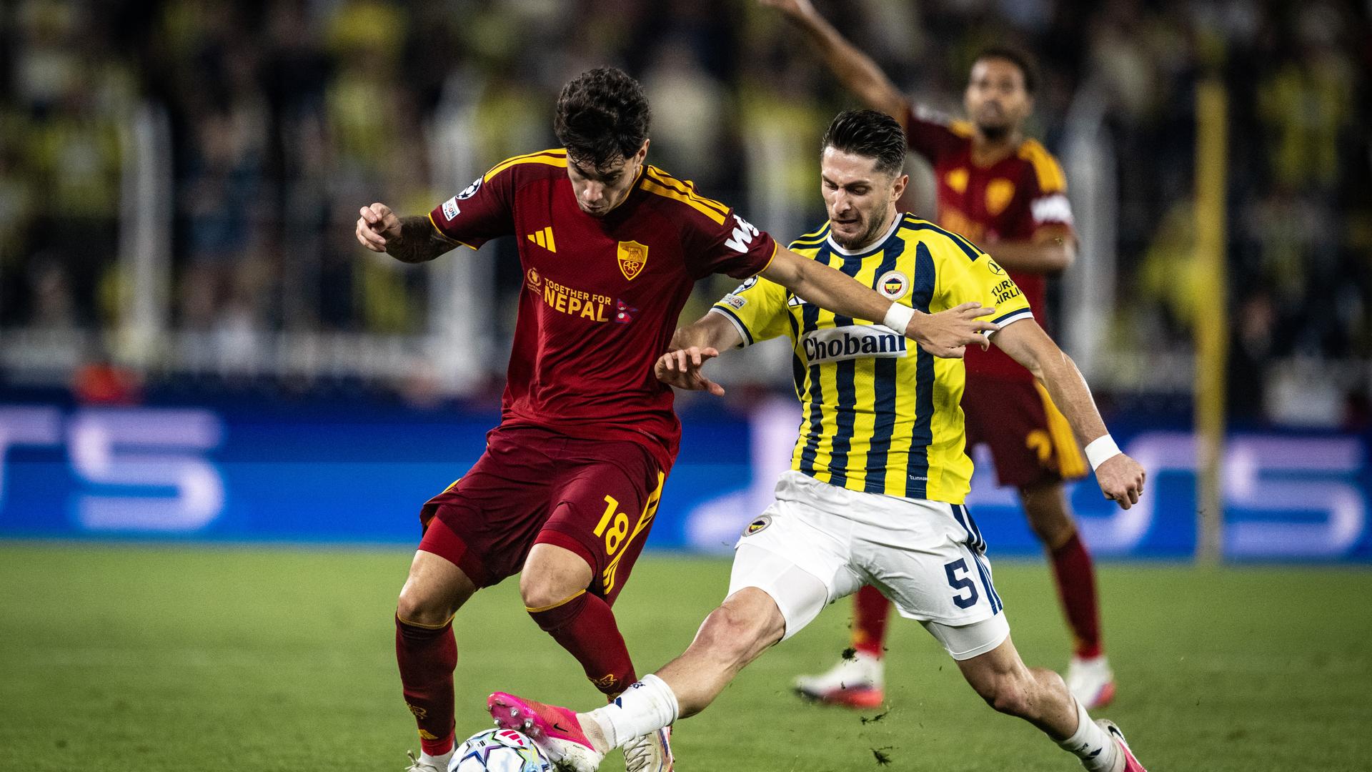 İsmail Yüksek'in Avrupa'daki Yükselişi: Devler Ligi'nin Top Kapma Kralı