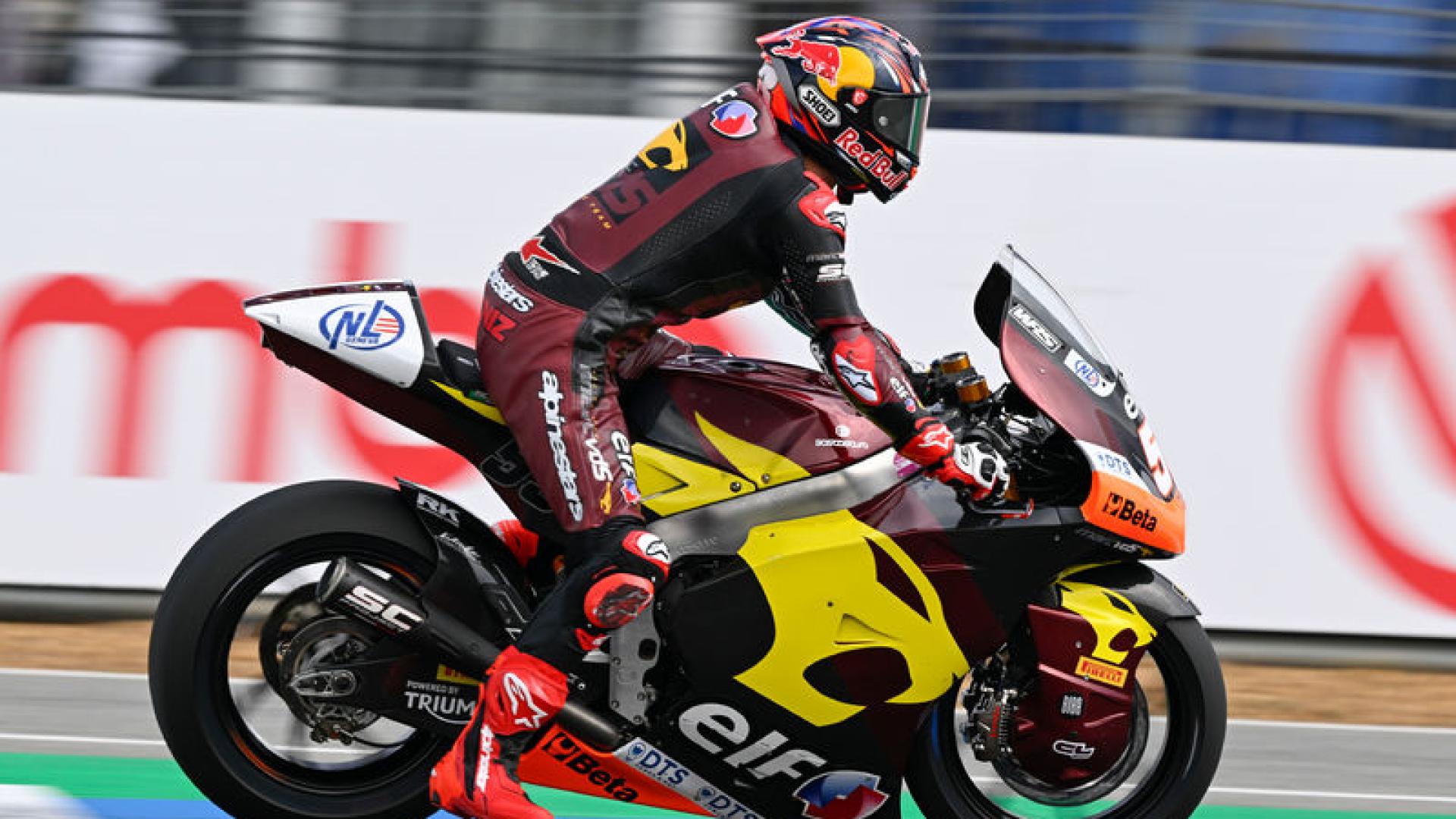 Deniz Öncü ve Moto2 Sınavı: İtalya'daki Zorlu Mücadele ve Gelişim Süreci