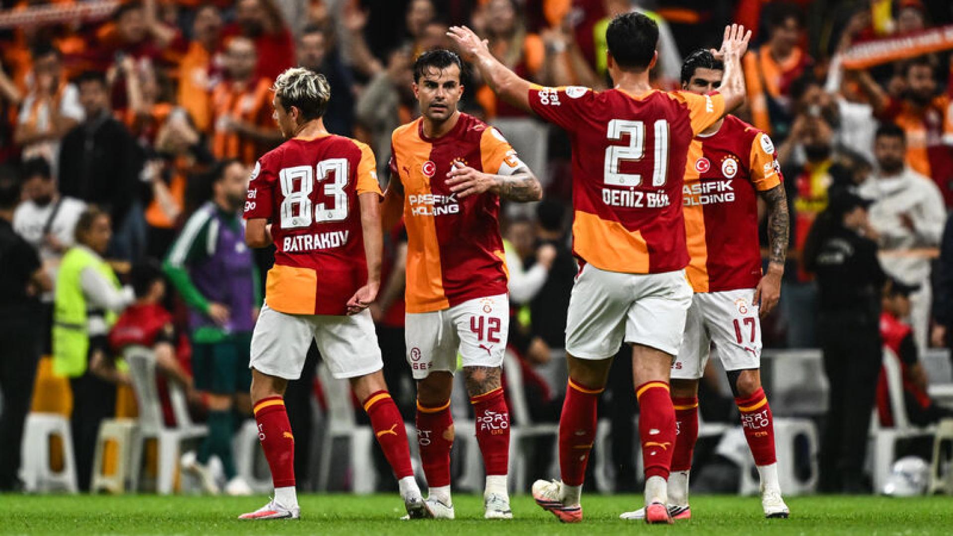 Galatasaray'da Pragmatik Dönem: Kocaelispor Galibiyeti Liderliği Getirdi