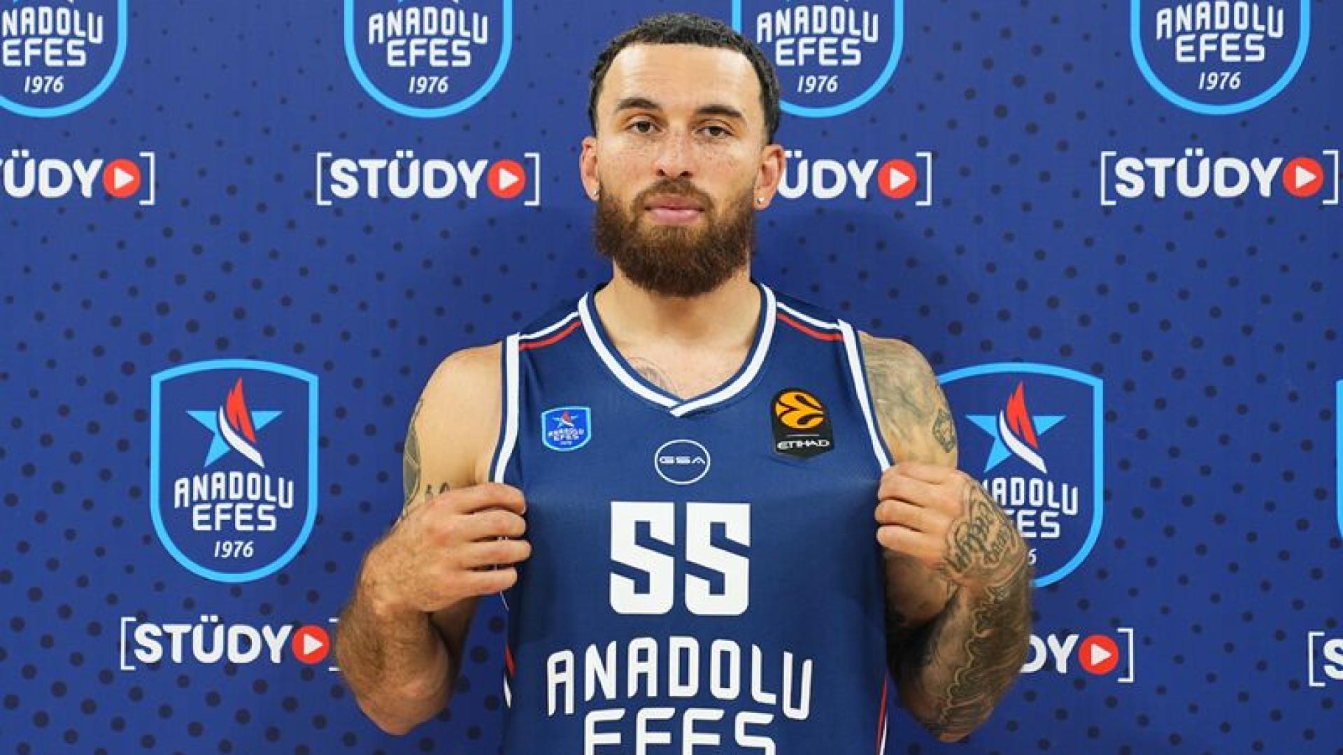 Mike James ve Anadolu Efes: Avrupa Basketbolunda Yeni Bir Dönemin Şafağı