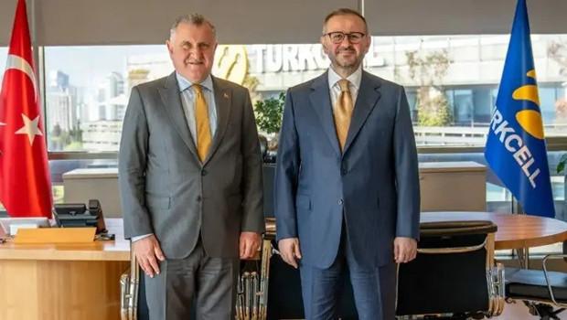 Bakan Osman Aşkın Bak'tan Turkcell'e Kritik Ziyaret: Türk Sporunun Geleceği Masada