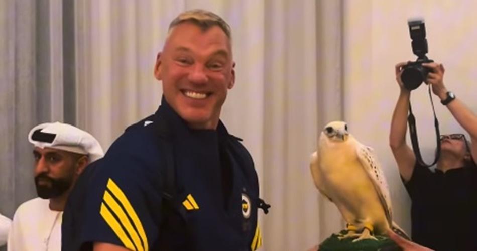 Calathes ve Jasikevicius: Abu Dhabi’de Bir Şahin, Bir Efsane ve Derin Bağlar