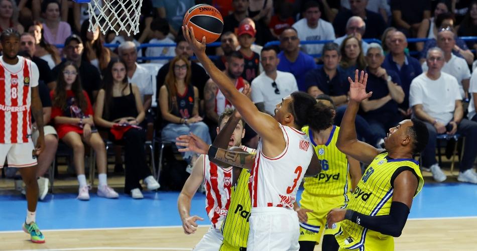 Colson'ın çabası yetmedi: Olympiakos Maccabi'yi devirdi