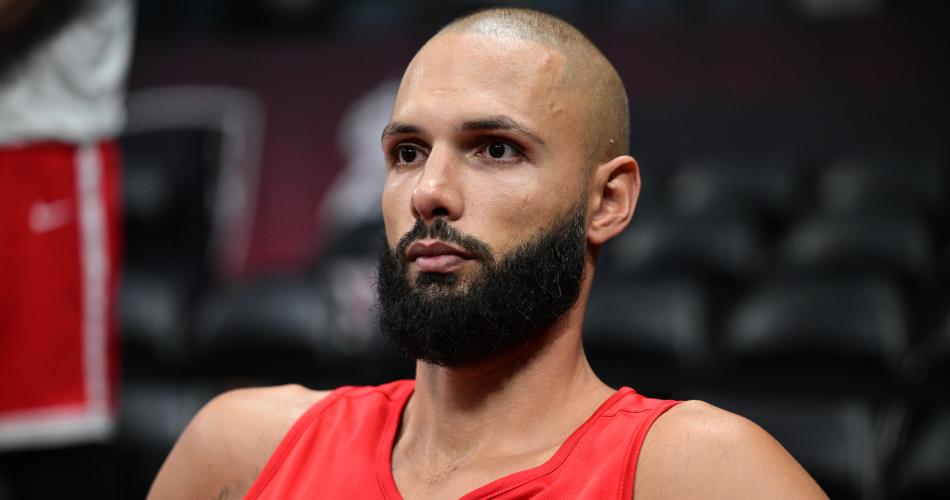 Evan Fournier ve Olympiacos'un Abu Dhabi Planı: Fenerbahçe ile Kritik Randevu