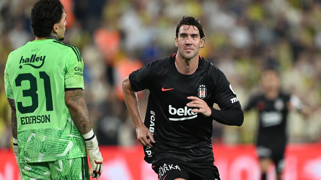 Transfer Masası: Kadıköy'de Vlahovic ile güldü: Dev derbide kazan...