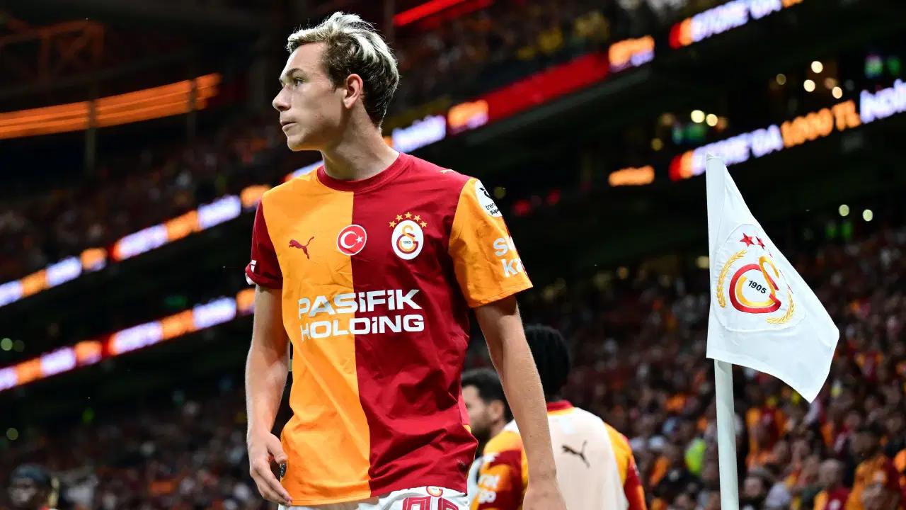 Aleksey Batrakov: Galatasaray'ın Yeni Dinamosu Rusya Milli Takımı'nda