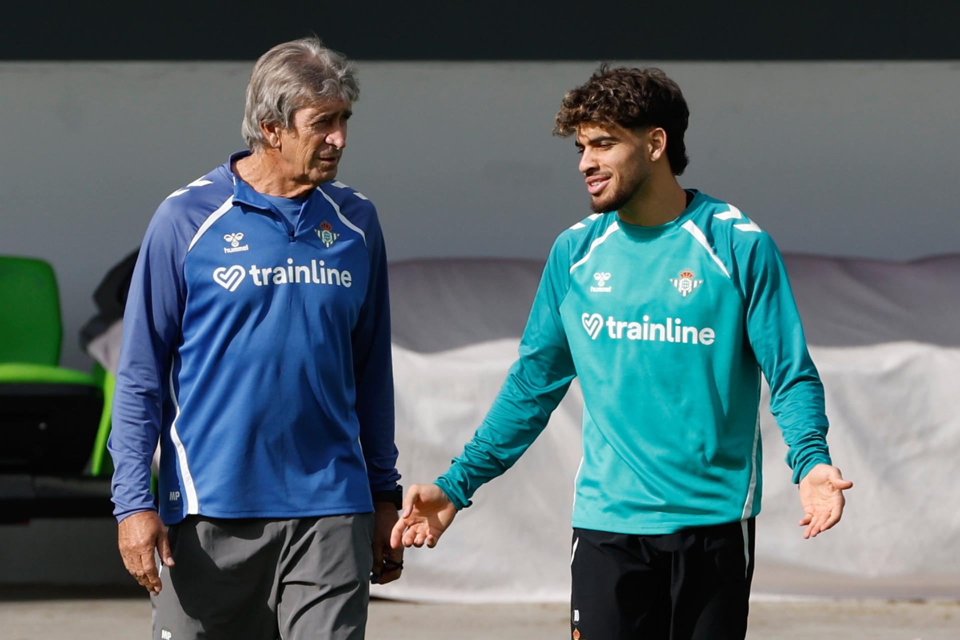 Pellegrini'den Abde'ye Destek: Futbolun Birleştirici Gücü ve Sosyal Medya Baskısı