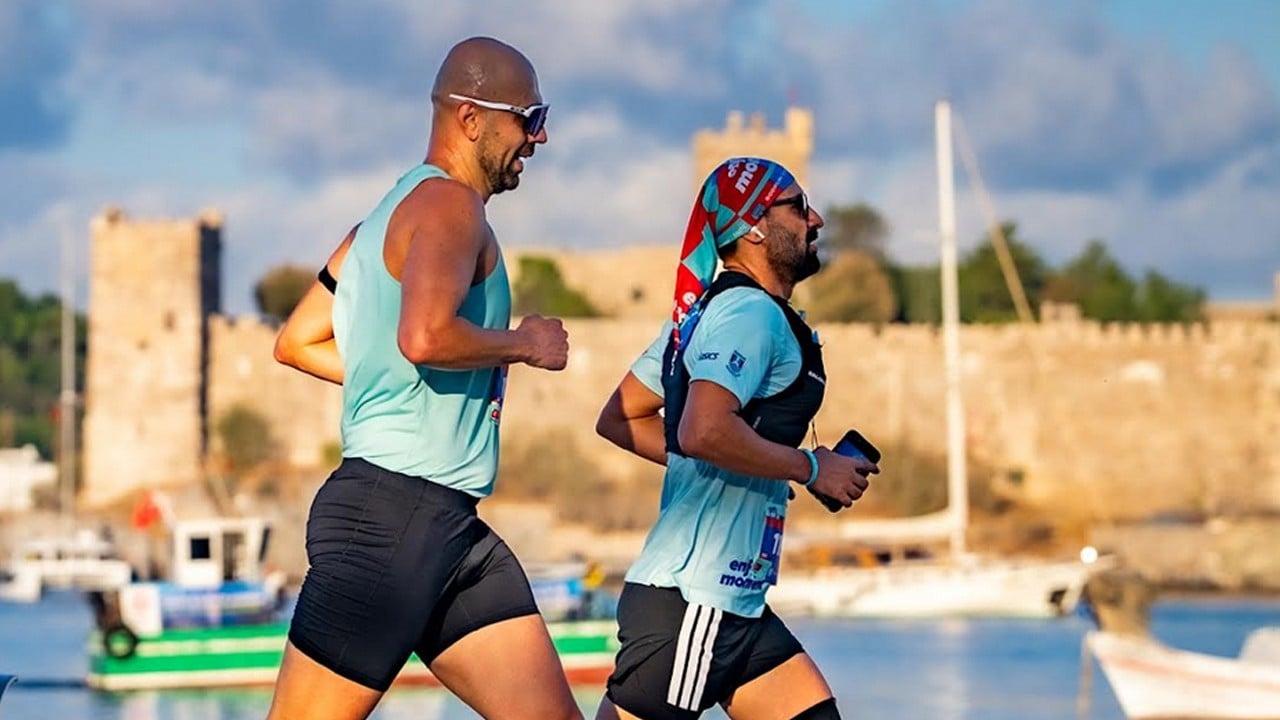 Bodrum Yarı Maratonu'nda 9. Yıl: Sarı Yazın Coşkusu ve Profesyonel Koşu Kültürü