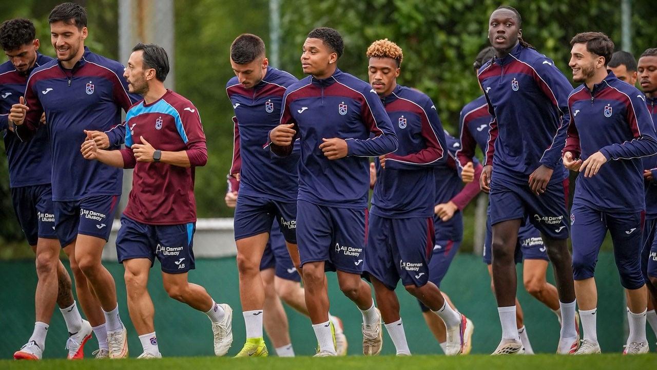 Trabzonspor'da Galatasaray Zirvesi Öncesi İki Kritik Dönüş: Taktiksel Devrim