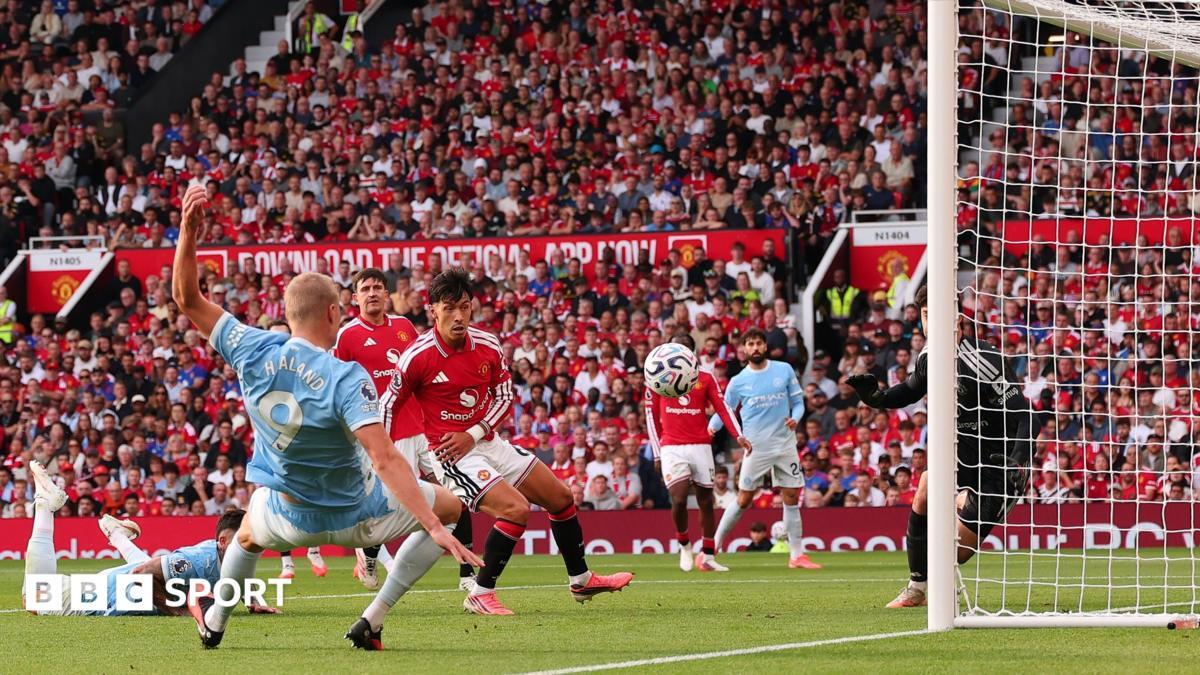 Howard Webb İtiraf Etti: Manchester Derbisinde VAR Ofsaytı Atladı