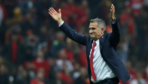 Trabzonspor'da Şenol Güneş Dönemi Başlıyor: Krizin Anatomisi