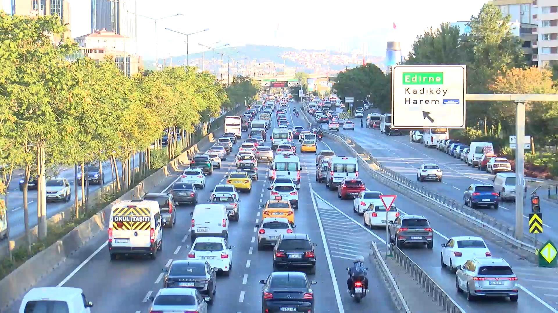 İstanbul'da Okulların Açılması ve Spor Dünyasının Trafik Çilesi