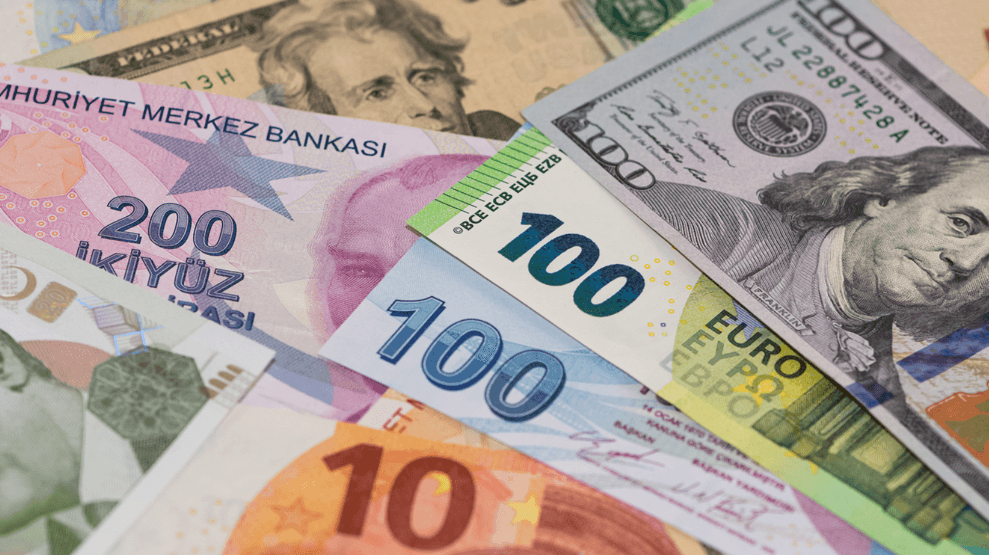 Dolar ve Euro rekor kırdı: Türk futbolu kur krizine nasıl dayanacak?
